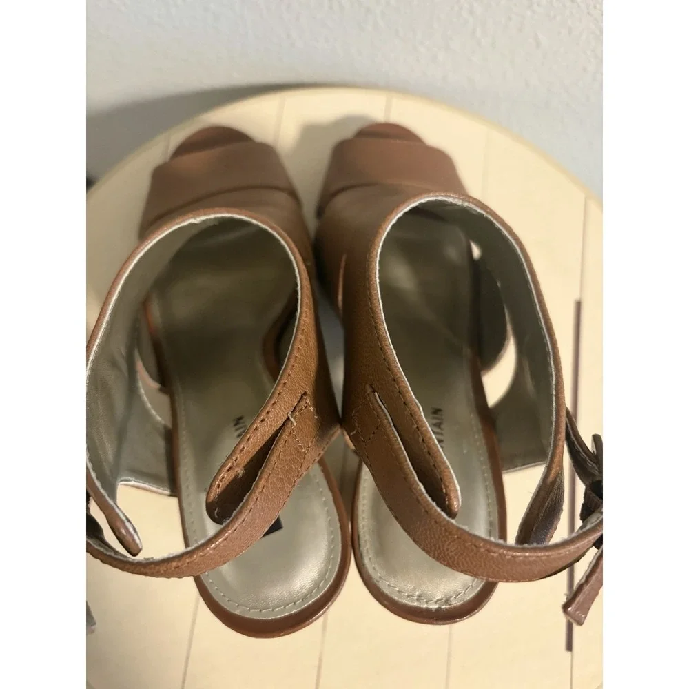 White Mountain~ District~8M~ Brown Leather Peep‎ Toe Slingback Block High Heels